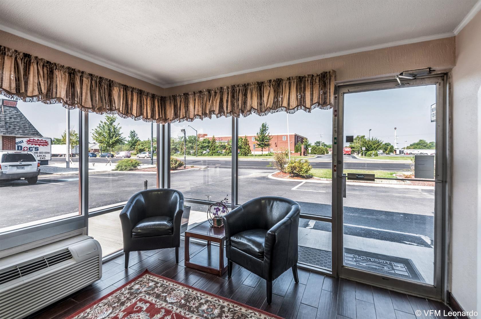 Econo Lodge Easton Route 50 Экстерьер фото